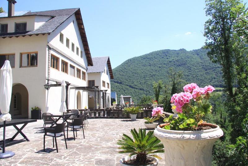 Angelats Hotel - A Signature Boutique Hotel & Restaurant Ribes De Freser Zewnętrze zdjęcie