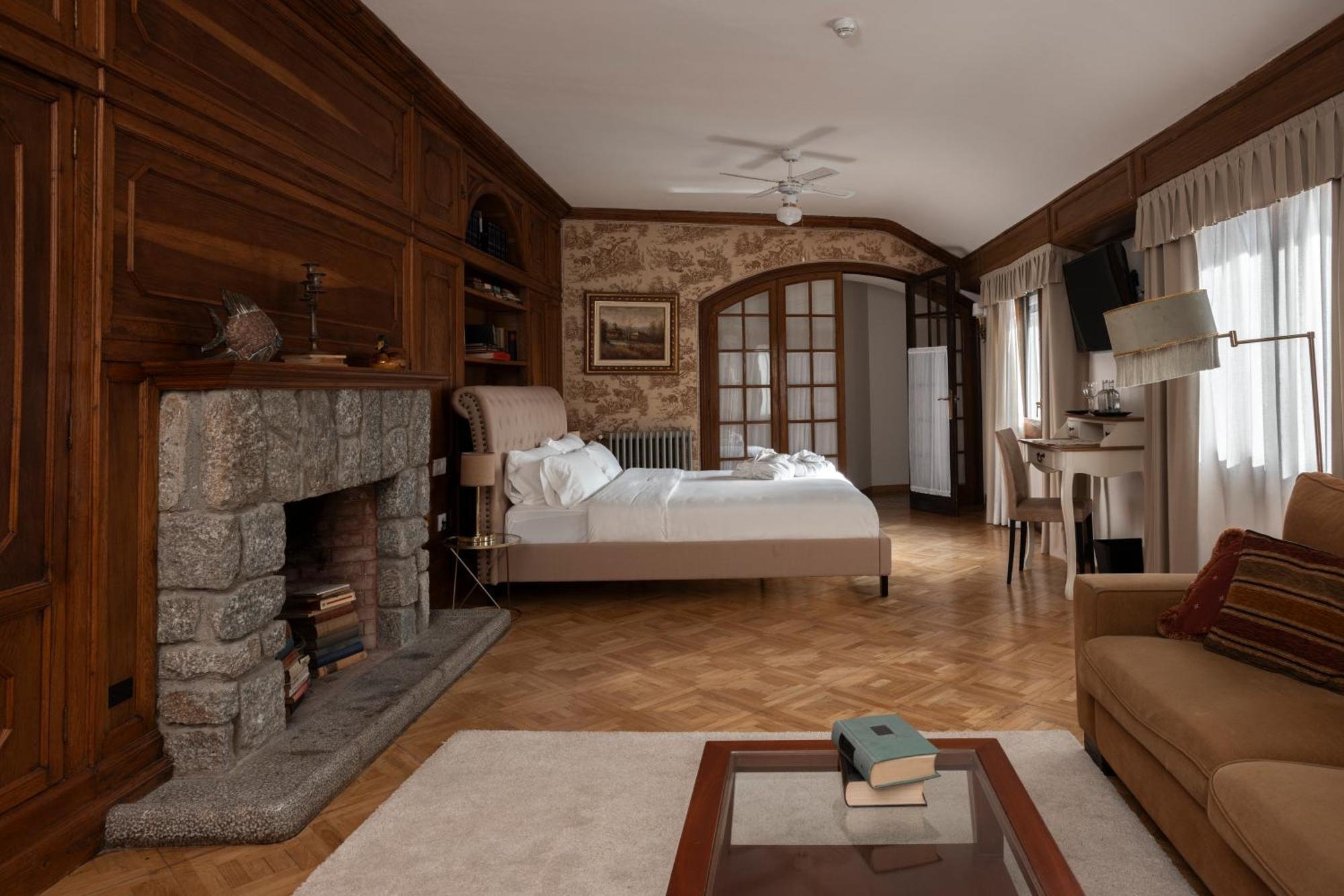 Angelats Hotel - A Signature Boutique Hotel & Restaurant Ribes De Freser Zewnętrze zdjęcie