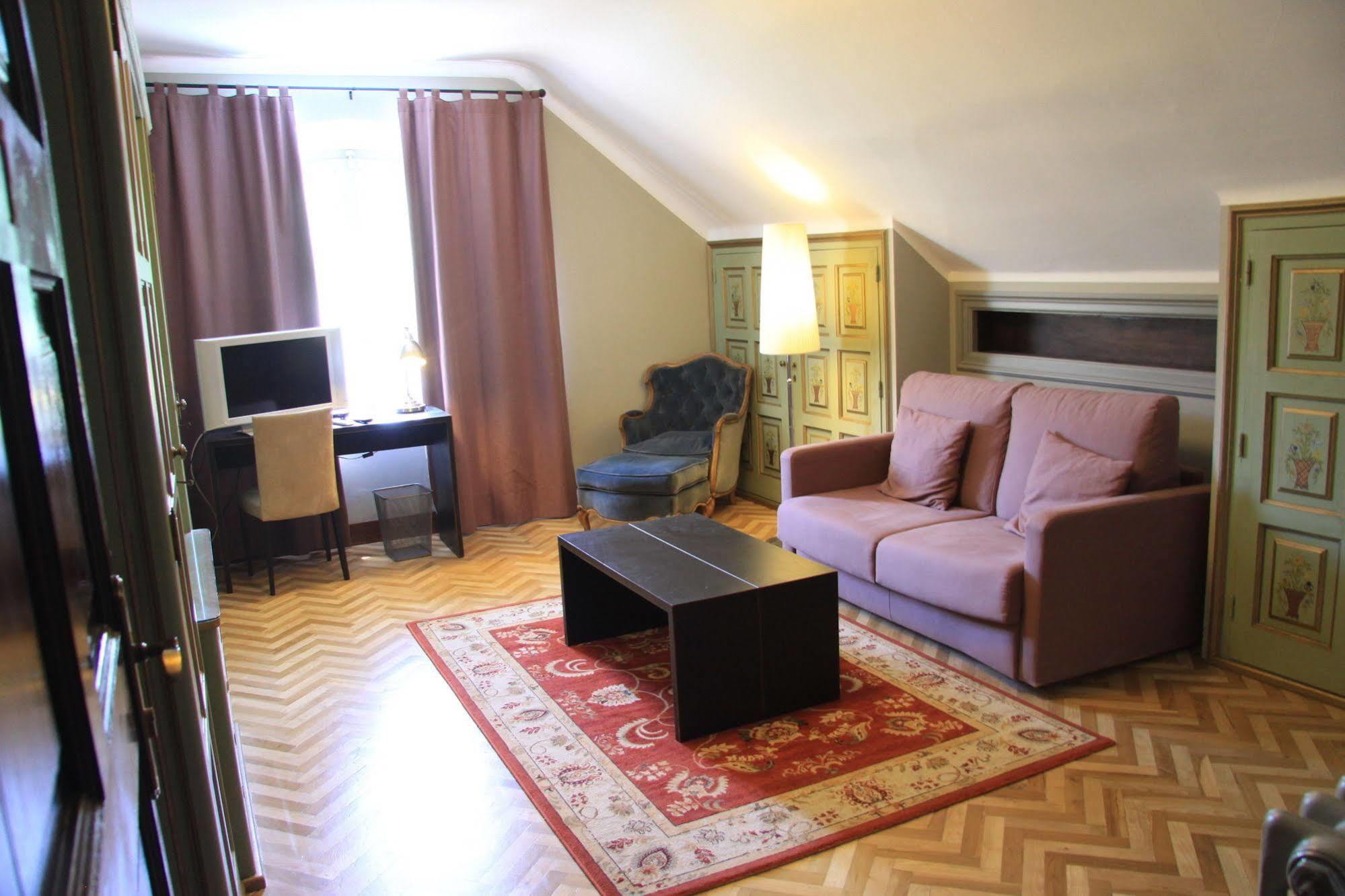 Angelats Hotel - A Signature Boutique Hotel & Restaurant Ribes De Freser Zewnętrze zdjęcie