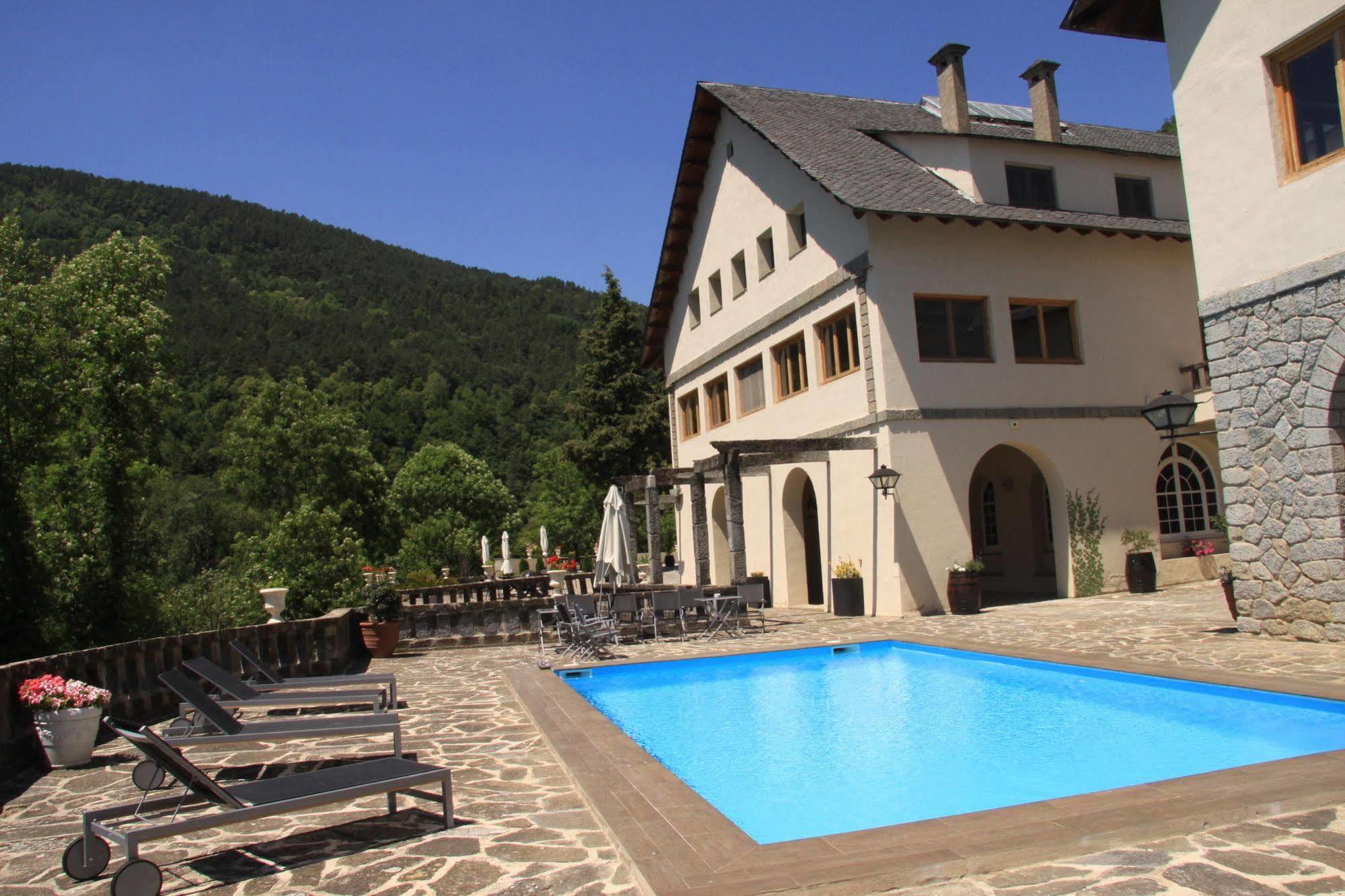 Angelats Hotel - A Signature Boutique Hotel & Restaurant Ribes De Freser Zewnętrze zdjęcie
